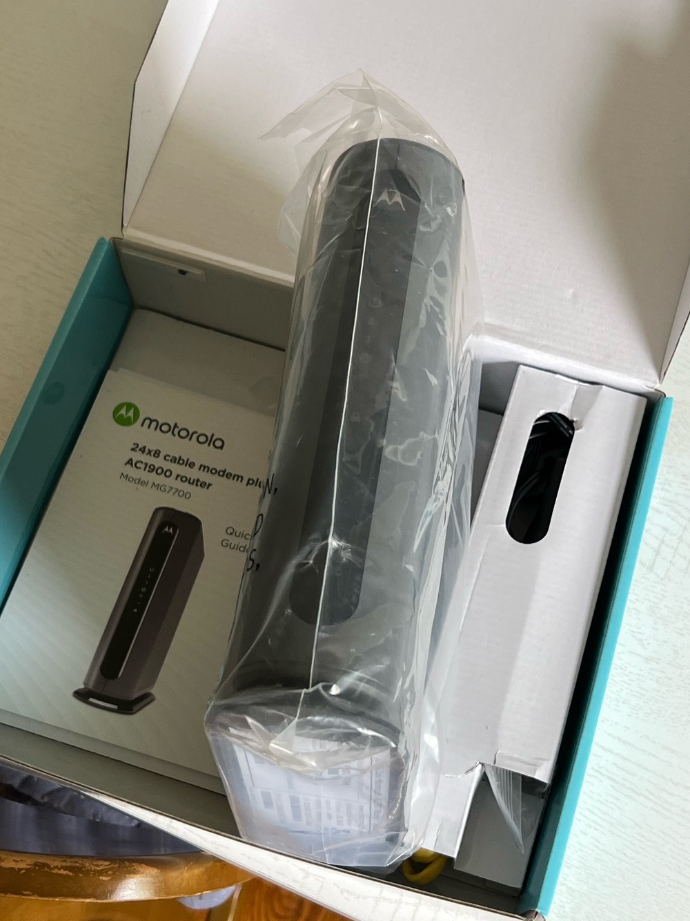 Motorola | Networking | Motorola Mg770 Modem Docsis 30 Cable Modem Dual ...